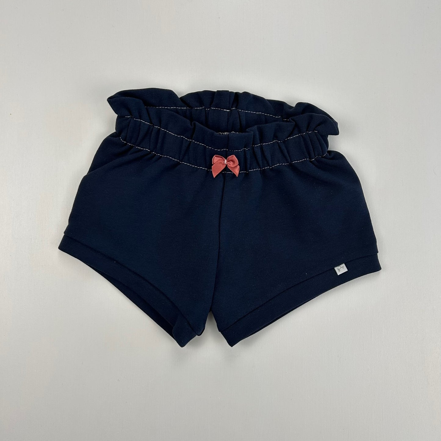 Sternenglanz – Babyshorts aus Bio-Baumwolle