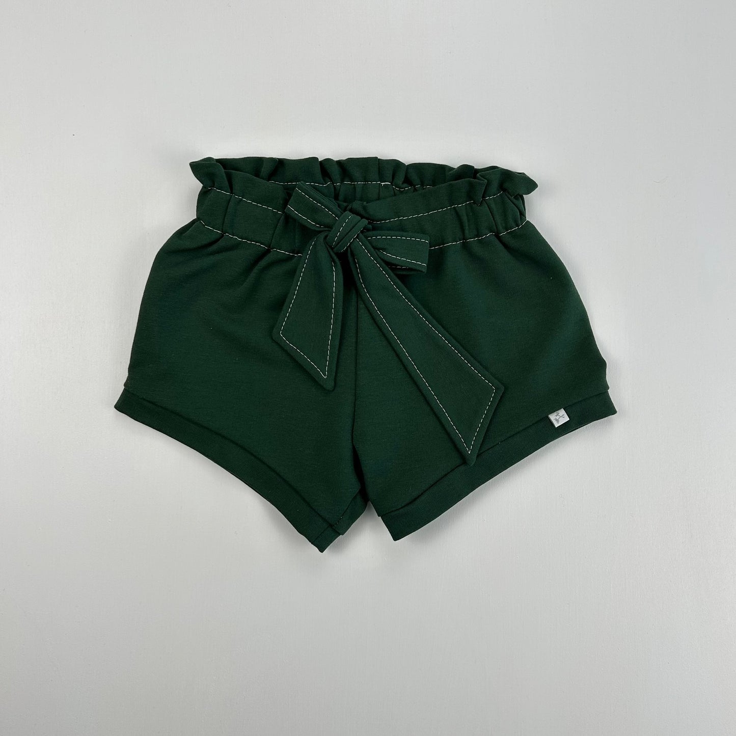 Waldliebe – Babyshorts mit Schleife aus Bio-Baumwolle