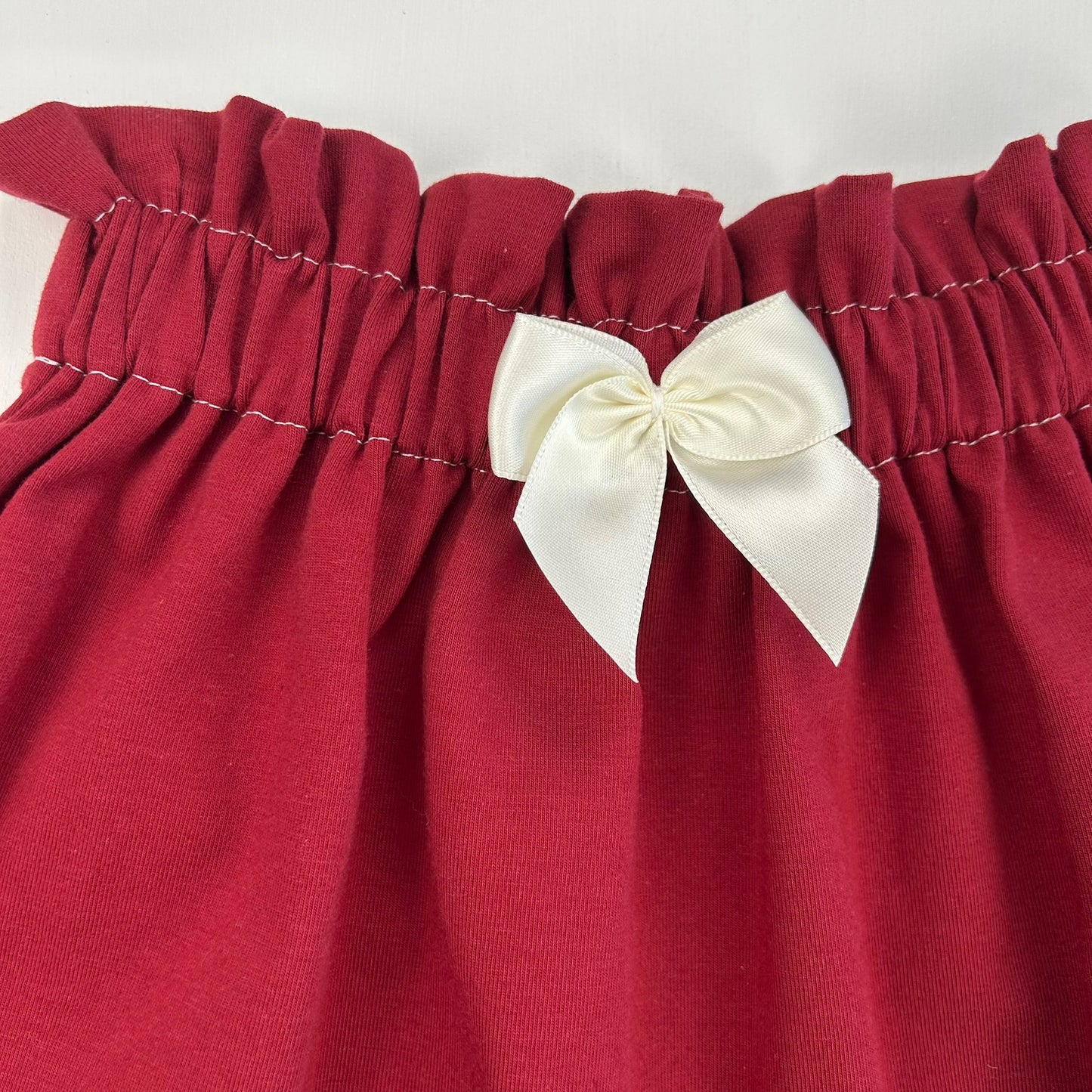 Rubinzauber – verspielter Kinderrock mit Schleifendetail