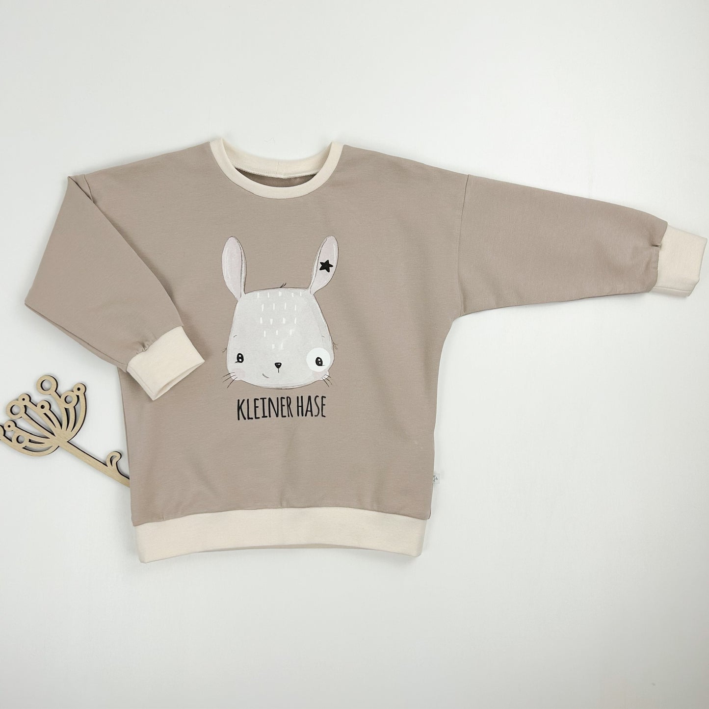 Oversize-Pullover Kleiner Hase