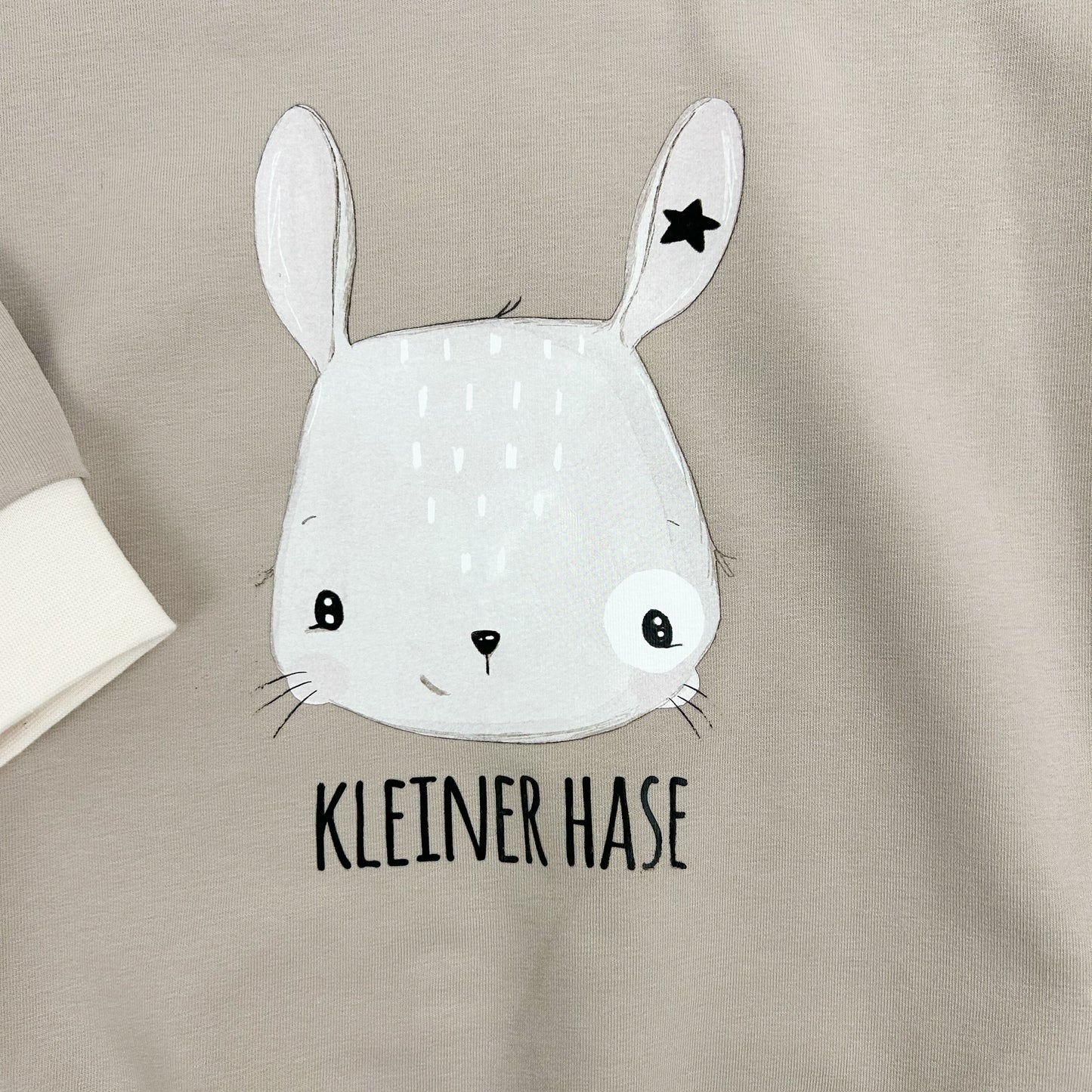 Oversize-Pullover Kleiner Hase