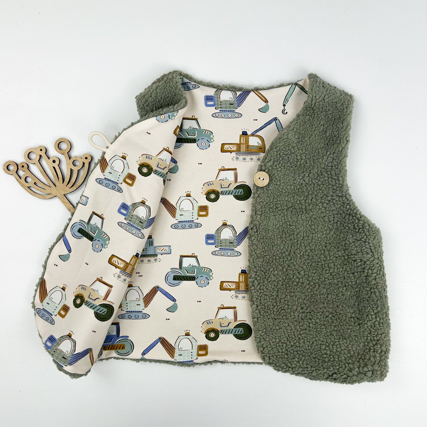 Kleine Baustellenhelden – Kuschelweste mit Teddyfell
