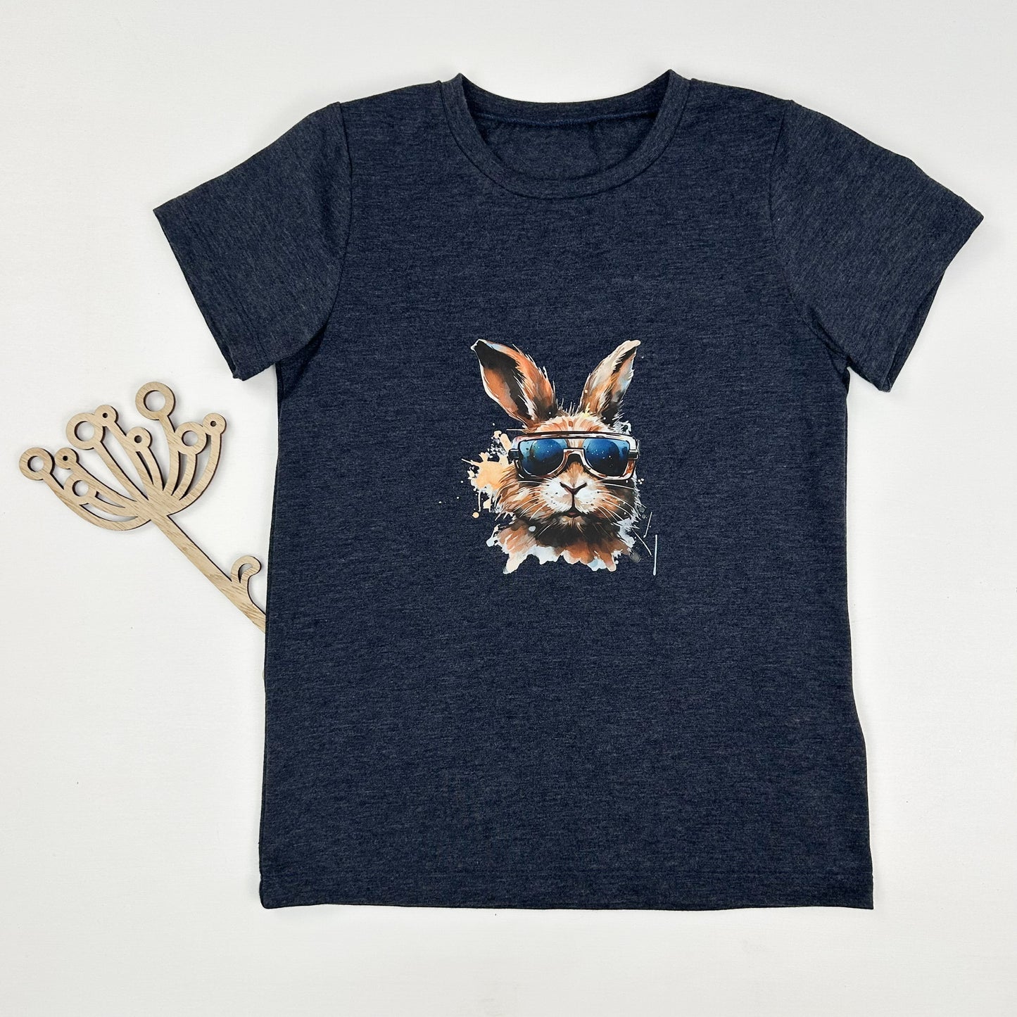 Cool Bunny – Kinder T-Shirt mit lässigem Hasenprint