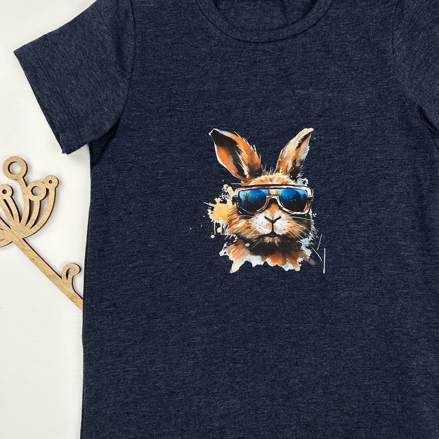 Cool Bunny – Kinder T-Shirt mit lässigem Hasenprint