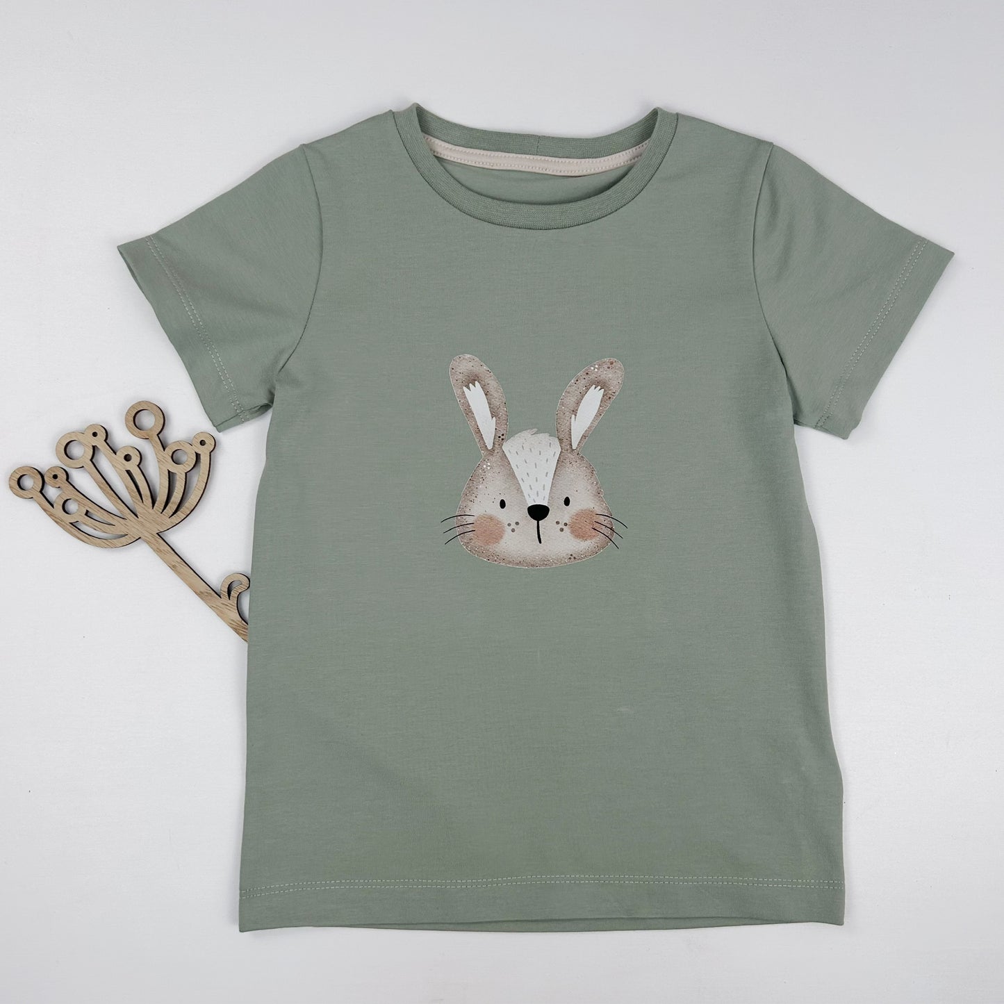 Hasenzauber – Kinder T-Shirt mit süßem Hasenmotiv