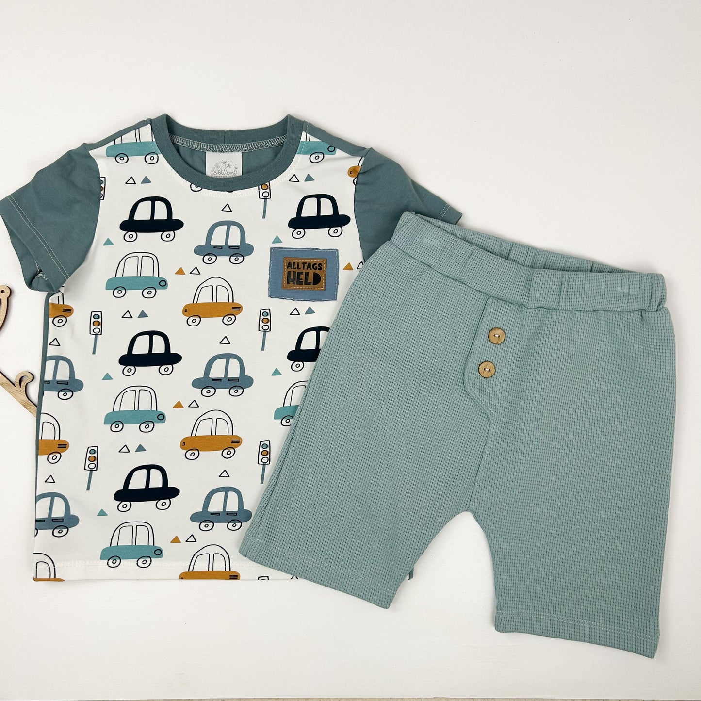 Alltagsheld – Shirt für kleine Autofans