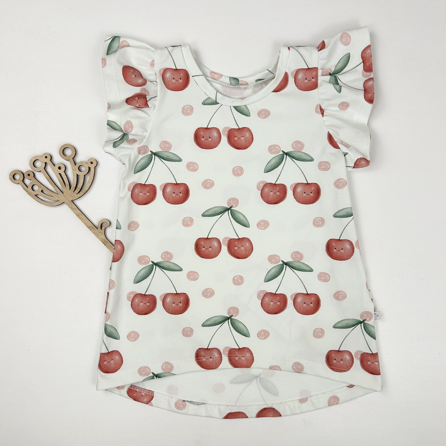 Kirschenglück – verspieltes Shirt für kleine Früchteliebhaberinnen