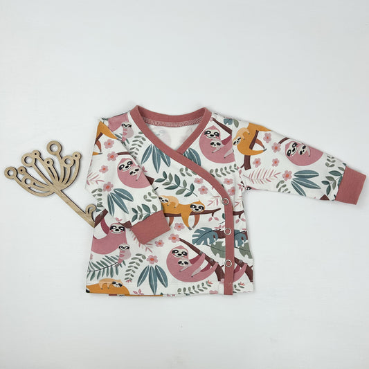 Faultierliebe – Wickelshirt für kleine Wohlfühlmomente