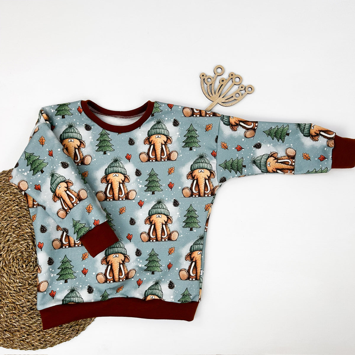 Kinder Oversize-Pullover aus Bio-Baumwolle mit Mammutprint – Blau