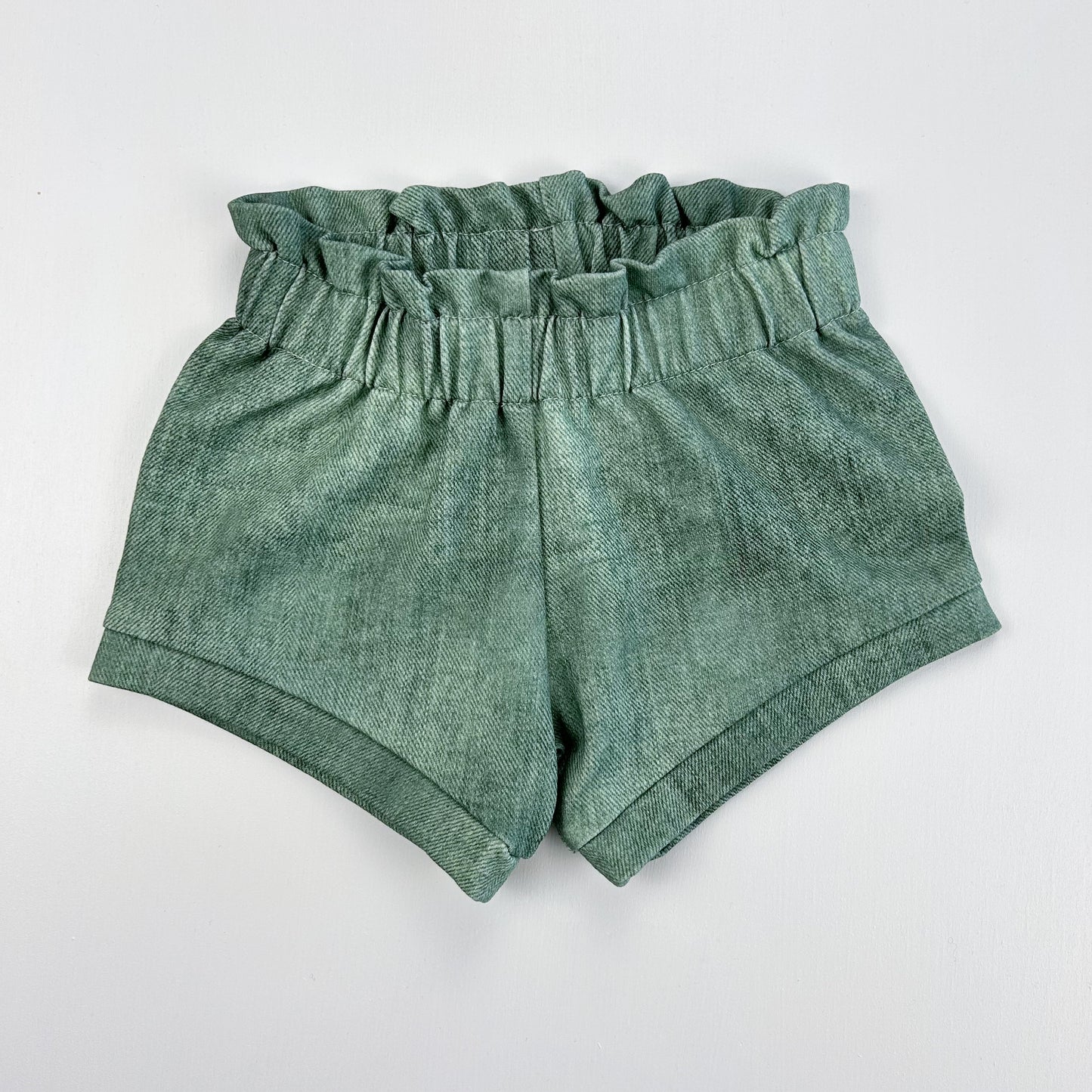 Wiesenzauber – Babyshorts aus Bio-Baumwolle
