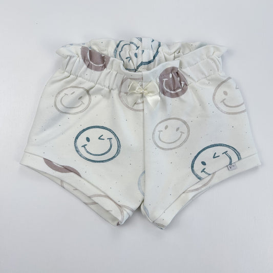 Smiley – Fröhliche Babyshorts aus Bio-Baumwolle