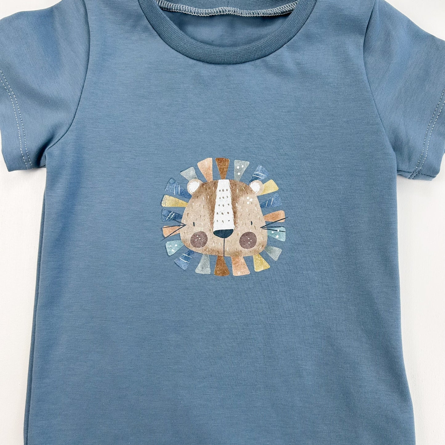 Löwenmut – Kinder-Shirt mit süßem Löwenmotiv